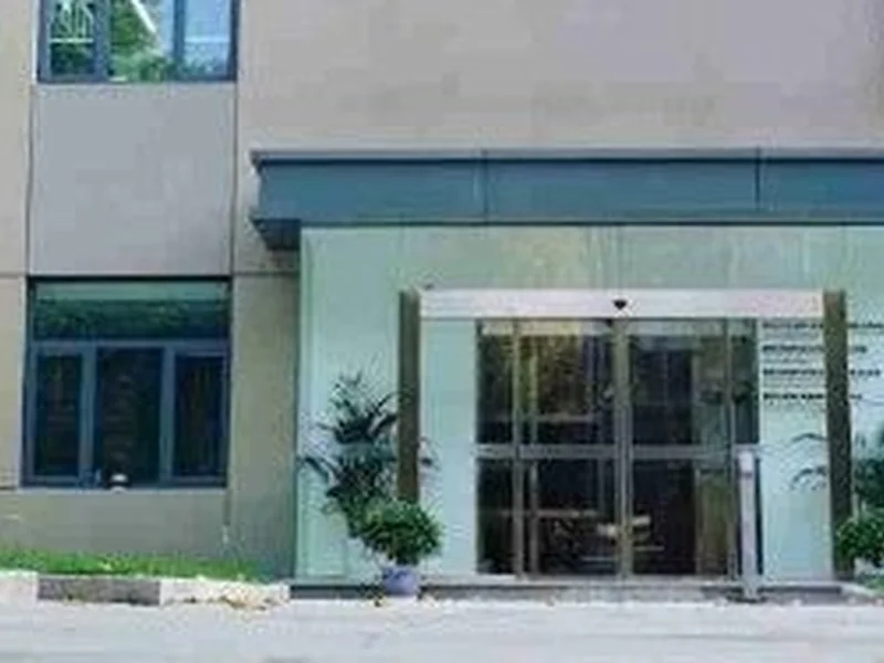 Building entrance at the Beijing environmental research laboratory